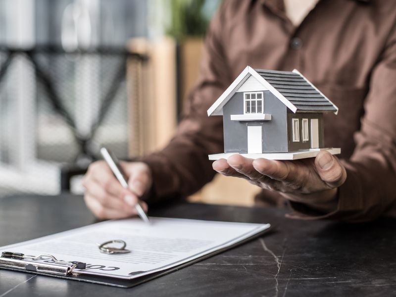 Sprzedaż mieszkania ze spadku – bezpłatna pomoc eksperta